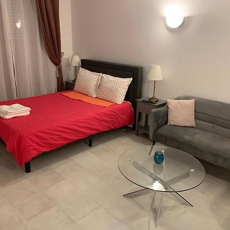Apartamento Lovely Studio Saint Jean Cachan, 20 Minutes From Luxembourg Gardens On Rer B And 350 M From Bagneux Rer B Exterior foto