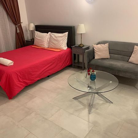 Apartamento Lovely Studio Saint Jean Cachan, 20 Minutes From Luxembourg Gardens On Rer B And 350 M From Bagneux Rer B Exterior foto