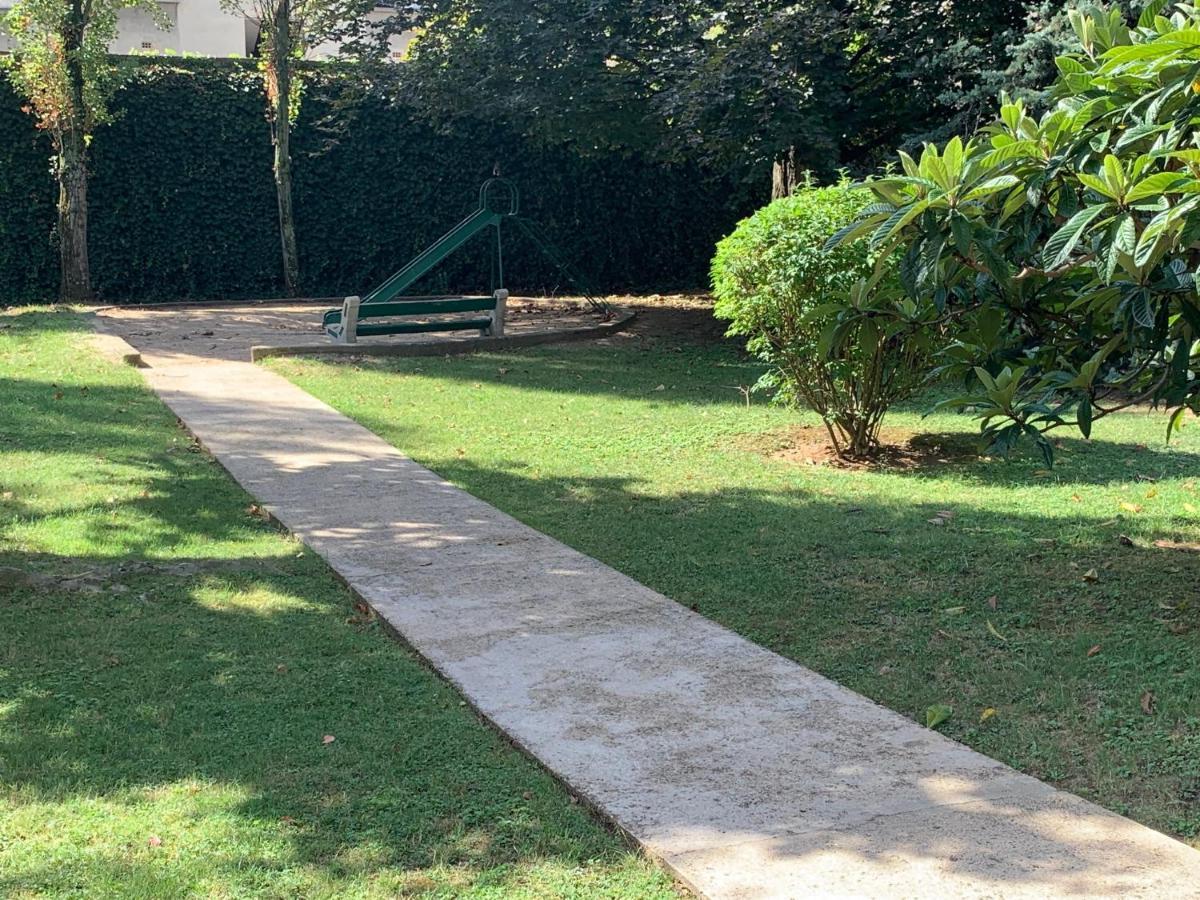 Apartamento Lovely Studio Saint Jean Cachan, 20 Minutes From Luxembourg Gardens On Rer B And 350 M From Bagneux Rer B Exterior foto